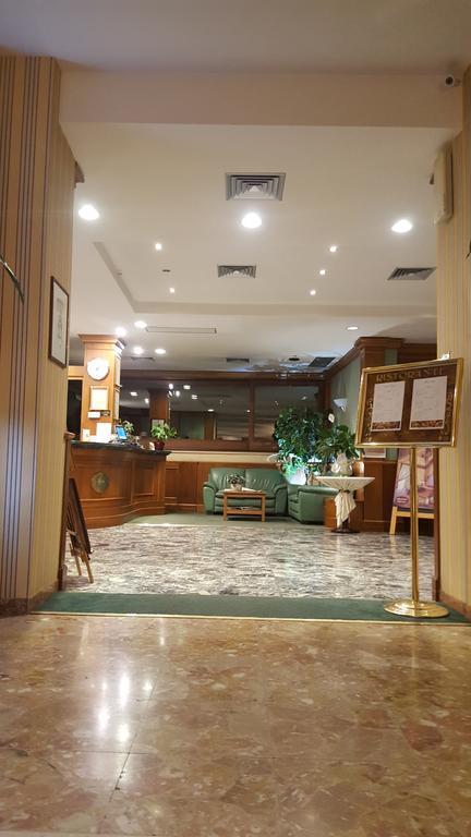 Nuovo Albergo 키에티 외부 사진